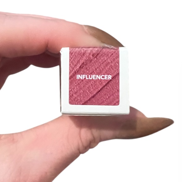 Buxom Full Force Plumping Lipstick Balm - Picture 2 of 2